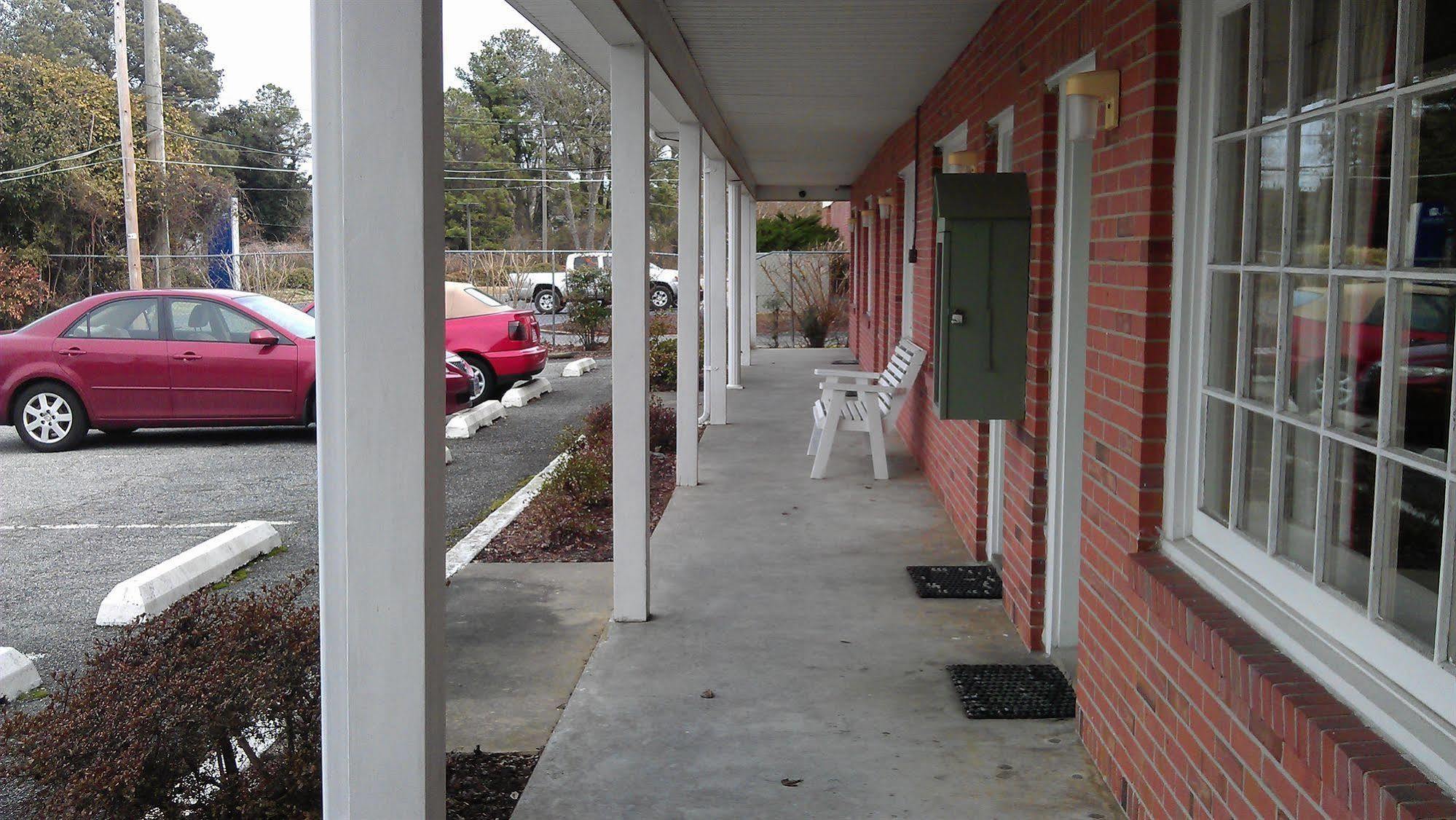Bassett Motel Williamsburg Zewnętrze zdjęcie